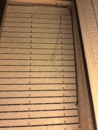 Persiana Alicantina blanca de PVC