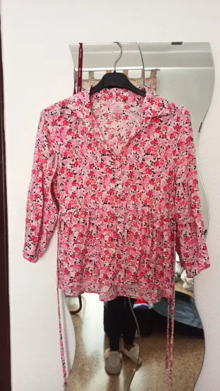 Blusa floral rosa