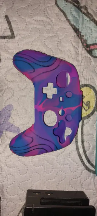 Nintendo Switch + Juegos y Accesorios