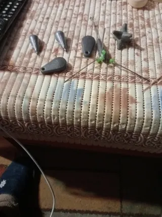 Plomos de pesca varios modelos 100g