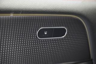 Mercedes EQB MERCEDES-BENZ   300 4MATIC