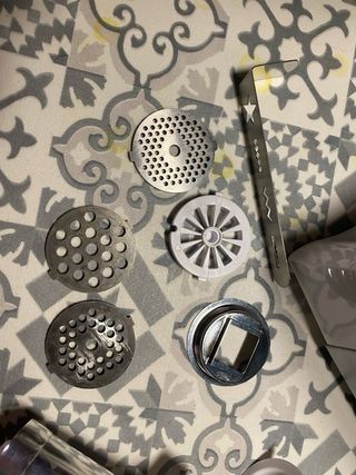 Sbollentatore per uova e tritacarne