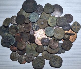 Lote 55 monedas y objetos antiguos + Regalo