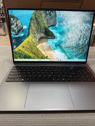 Portátil Notebook UL 160-TY Plata/Negro