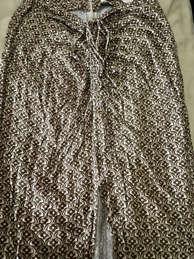 Falda larga estampada marrón y blanca