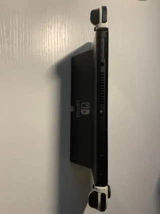 Nintendo Switch OLED Blanca y Negra