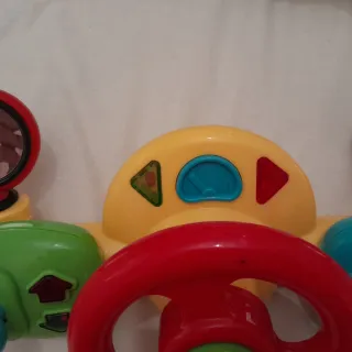 Volante de juguete con luces y sonidos