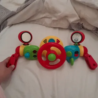 Volante de juguete con luces y sonidos