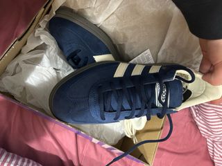 Zapatillas Adidas Spezial Azul  talla 43 1/3