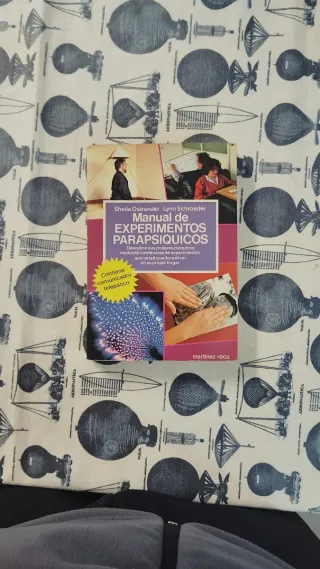 LIBRO/MANUAL DE EXPERIMENTOS PARAPSIQUICOS