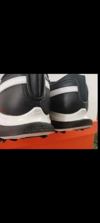 Zapatillas Nike Golf Víctory Tour2 talla 46. Nueva