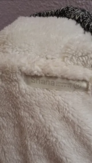 Chaleco T16 gris y blanco