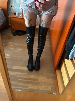 Botas altas negras