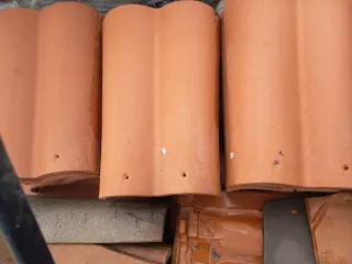 Remate cumbrera teja cerámica