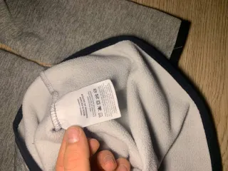 Felpa Nike grigia con zip