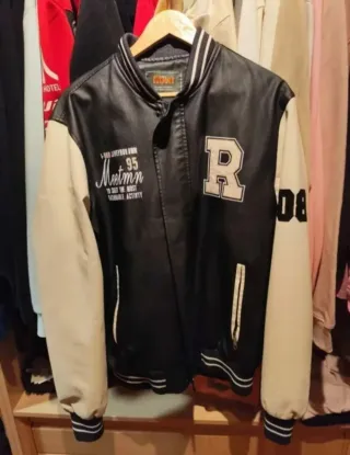 Chaqueta estilo beisbol Outpoor Talla M-L