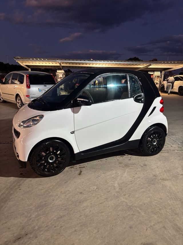 Smart fortwo 2011