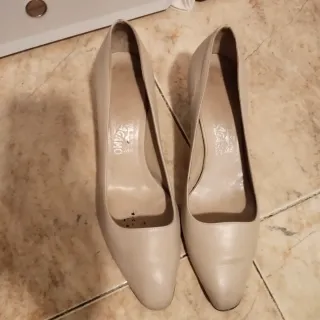 Zapatos Ferragamo Beige Italianos 40-40,5