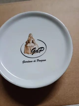 Joyero de cerámica con pintura