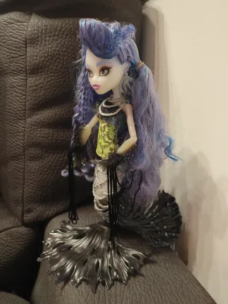 Monster High Sirena Von Boo