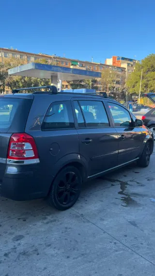 Opel Zafira 2009