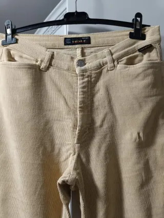 Pantalón mujer Easy Wear beige