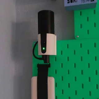 Soporte Razer Seiren X para Skadis