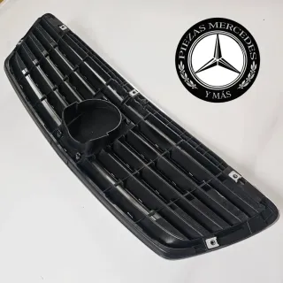 Rejilla Mercedes S W220 Distronic