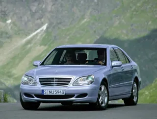 Rejilla Mercedes S W220 Distronic