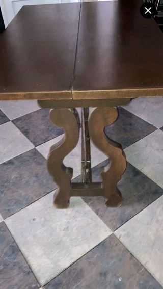 Mesa Castellana Madera y Metal