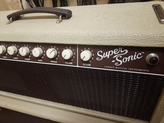 Fender Super-Sonic 22