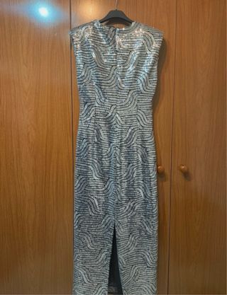 Vestido midi lentejuelas Zara