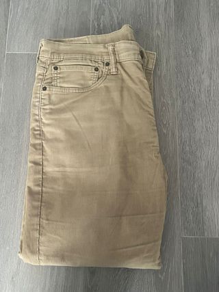 Vaqueros Levi's Beige