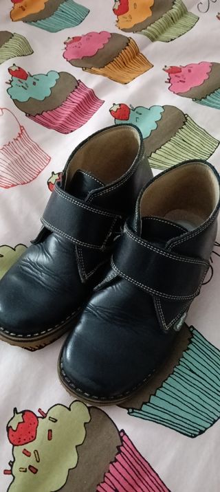 Botas niña azul marino
