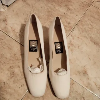 Zapatos italianos Nina to dye... blancos