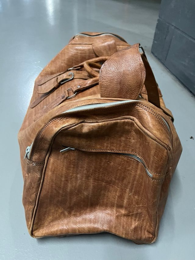 Bolso de viaje vintage de cuero marrón