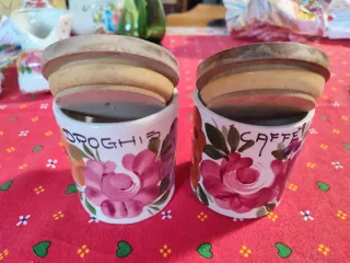 Set di due contenitori decorativi