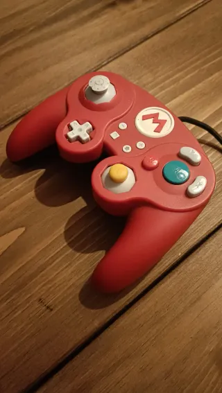 Mando Nintendo Switch Mario (GameCube)