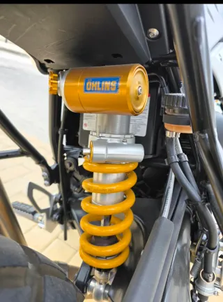 Amortiguador trasero Ohlins STX46 BMW R nineT