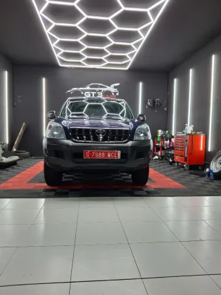 Toyota Land Cruiser 2005