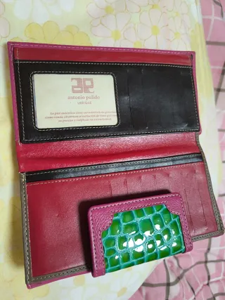 Billetera de mujer rosa