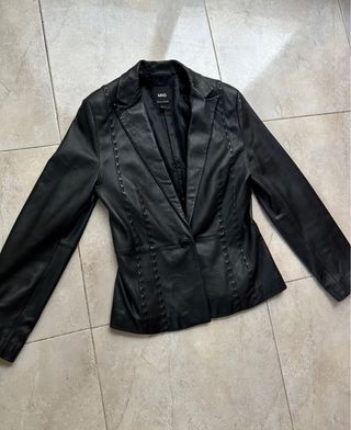 Americana Piel Mujer MNG Negra