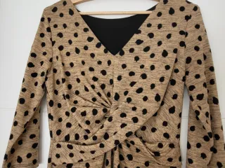 Vestido estampado animalprint con lunares