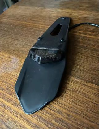 Portamatrículas moto negro