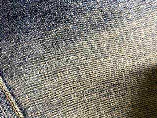 Vaqueros azules con detalle