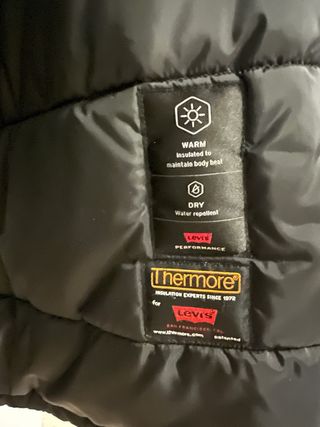 Parka Levi's Negra