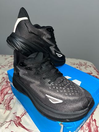 Hoka Clifton 9 Talla 43 nuevas a estrenar