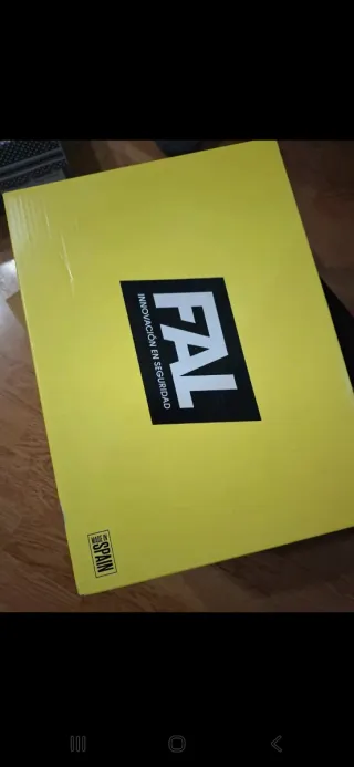 Botas de Seguridad FAL Seguridad Trekking.