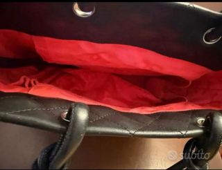 Borsa secchiello Chanel nera