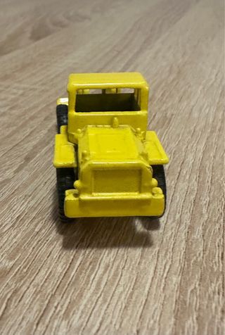 Guisval Mini Cargadora Amarilla Antigua